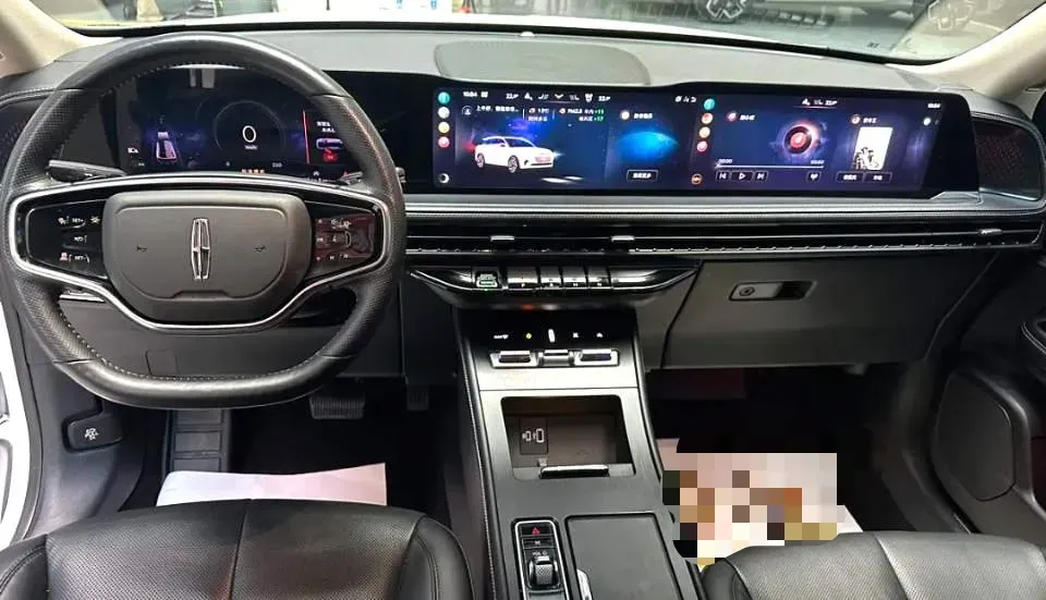 2023 Lincoln Corsair 2.0T 261HP L4 8AT,autocango,china used car exporter,china ev exporter,chinese used car exporter,chinese used ev exporter