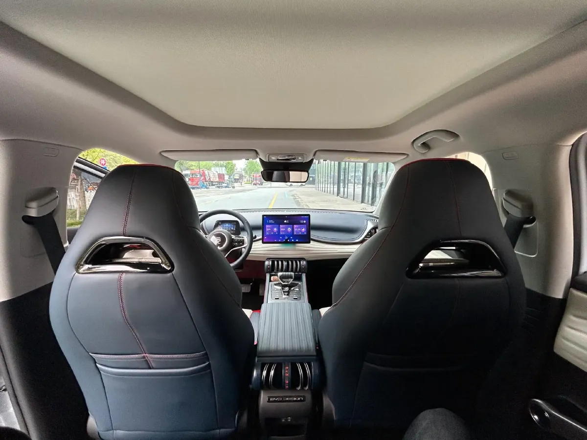 2022 Foton Grand General G7 2.0T 238HP L4 8AT,autocango,china used car exporter,china ev exporter,chinese used car exporter,chinese used ev exporter