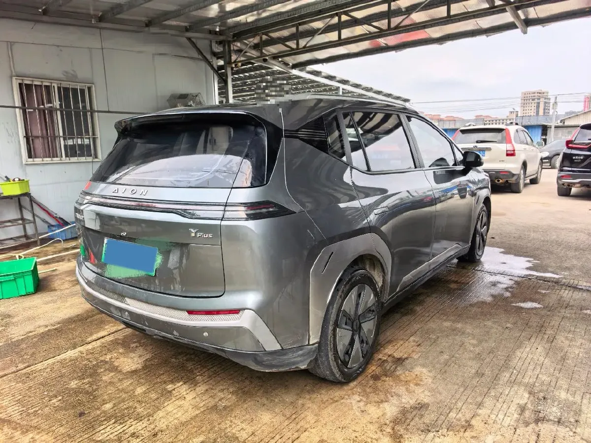 2024 Leapmotor C11 1.5L 95HP L4 REEV 43.74KWH,autocango,china used car exporter,china ev exporter,chinese used car exporter,chinese used ev exporter