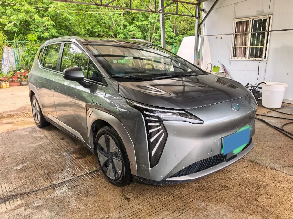 2024 Leapmotor C11 1.5L 95HP L4 REEV 43.74KWH,autocango,china used car exporter,china ev exporter,chinese used car exporter,chinese used ev exporter