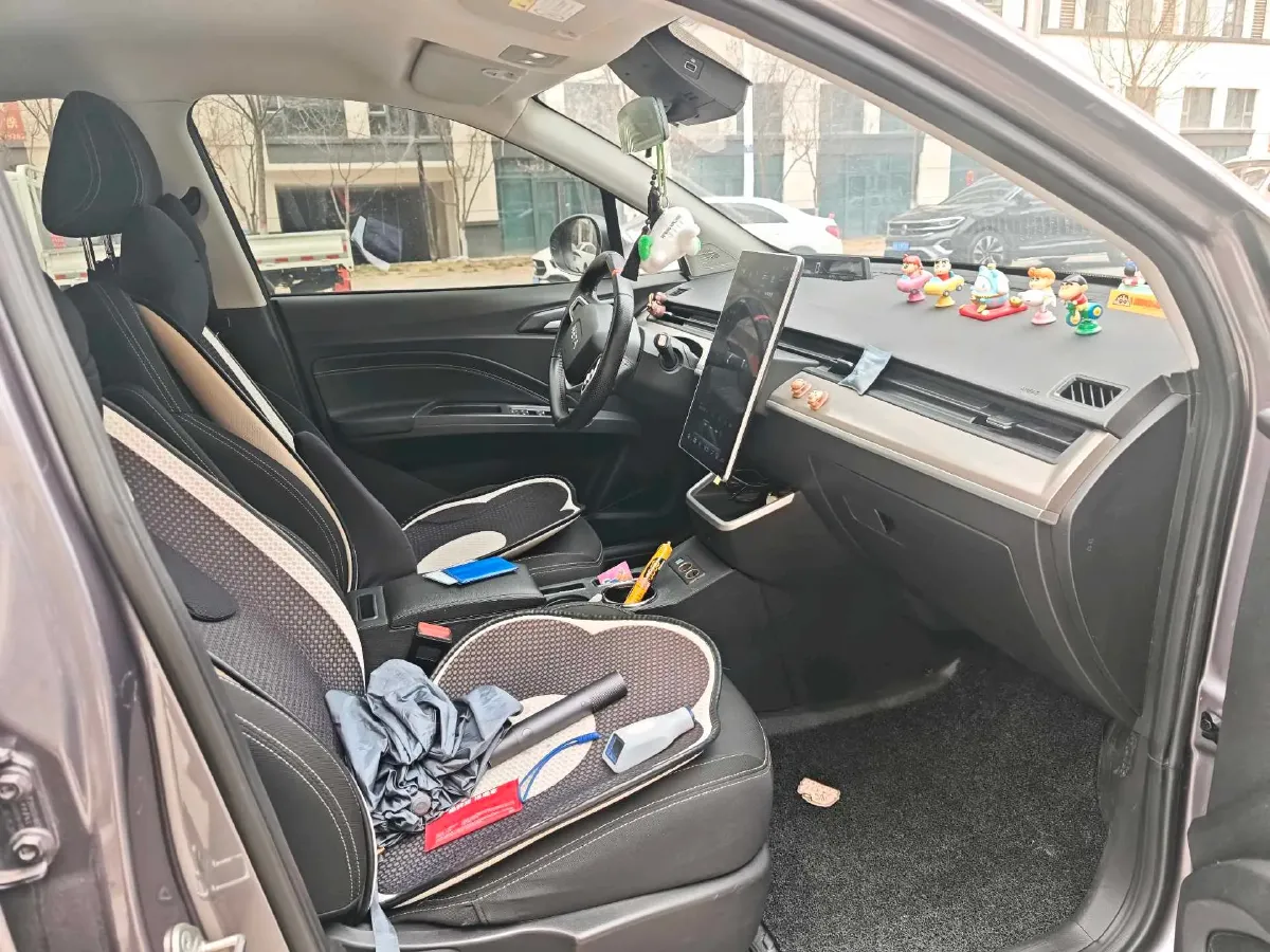 2022 Leapmotor T03 BEV 41KWH,autocango,china used car exporter,china ev exporter,chinese used car exporter,chinese used ev exporter