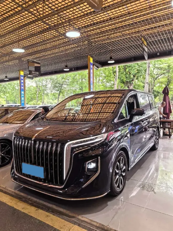 2023 HongQi HQ9 2.0T 252HP L4 8AT,autocango,china used car exporter,china ev exporter,chinese used car exporter,chinese used ev exporter
