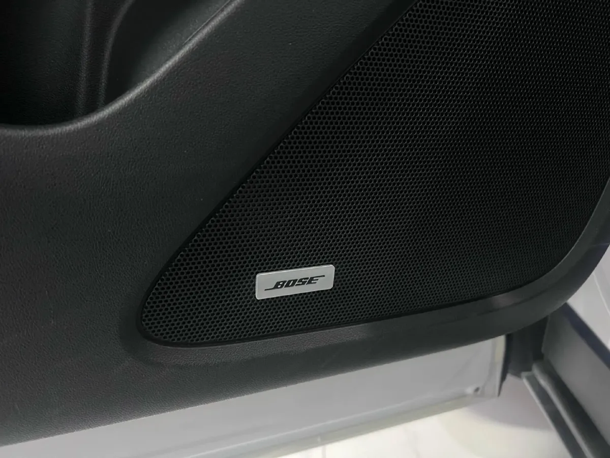 2021 Chevrolet Equinox 2.0T 237HP L4 9AT,autocango,china used car exporter,china ev exporter,chinese used car exporter,chinese used ev exporter