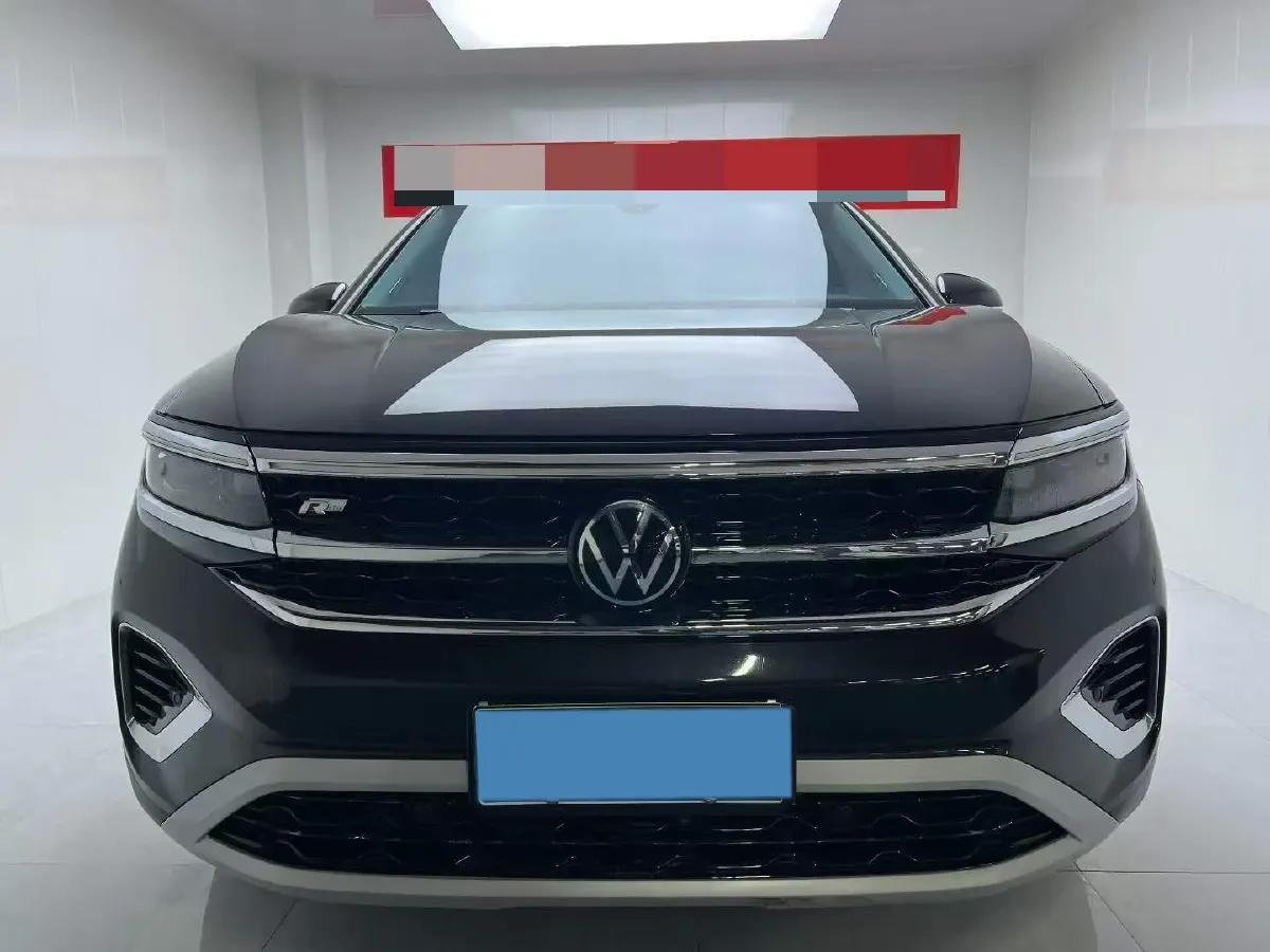 2023 Volkswagen Talagon 2.0T 220HP L4 7DCT,autocango,china used car exporter,china ev exporter,chinese used car exporter,chinese used ev exporter