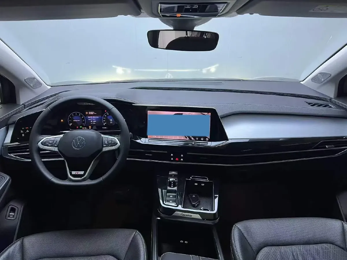 2023 Volkswagen Talagon 2.0T 220HP L4 7DCT,autocango,china used car exporter,china ev exporter,chinese used car exporter,chinese used ev exporter