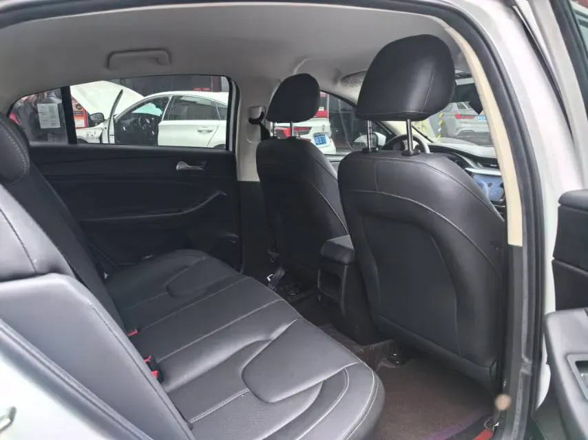 2024 Chery Arrizo 5 1.5L 120HP L4 CVT,autocango,china used car exporter,china ev exporter,chinese used car exporter,chinese used ev exporter