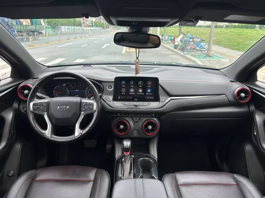 2020 Chevrolet Blazer 2.0T 237HP L4 9AT,autocango,china used car exporter,china ev exporter,chinese used car exporter,chinese used ev exporter