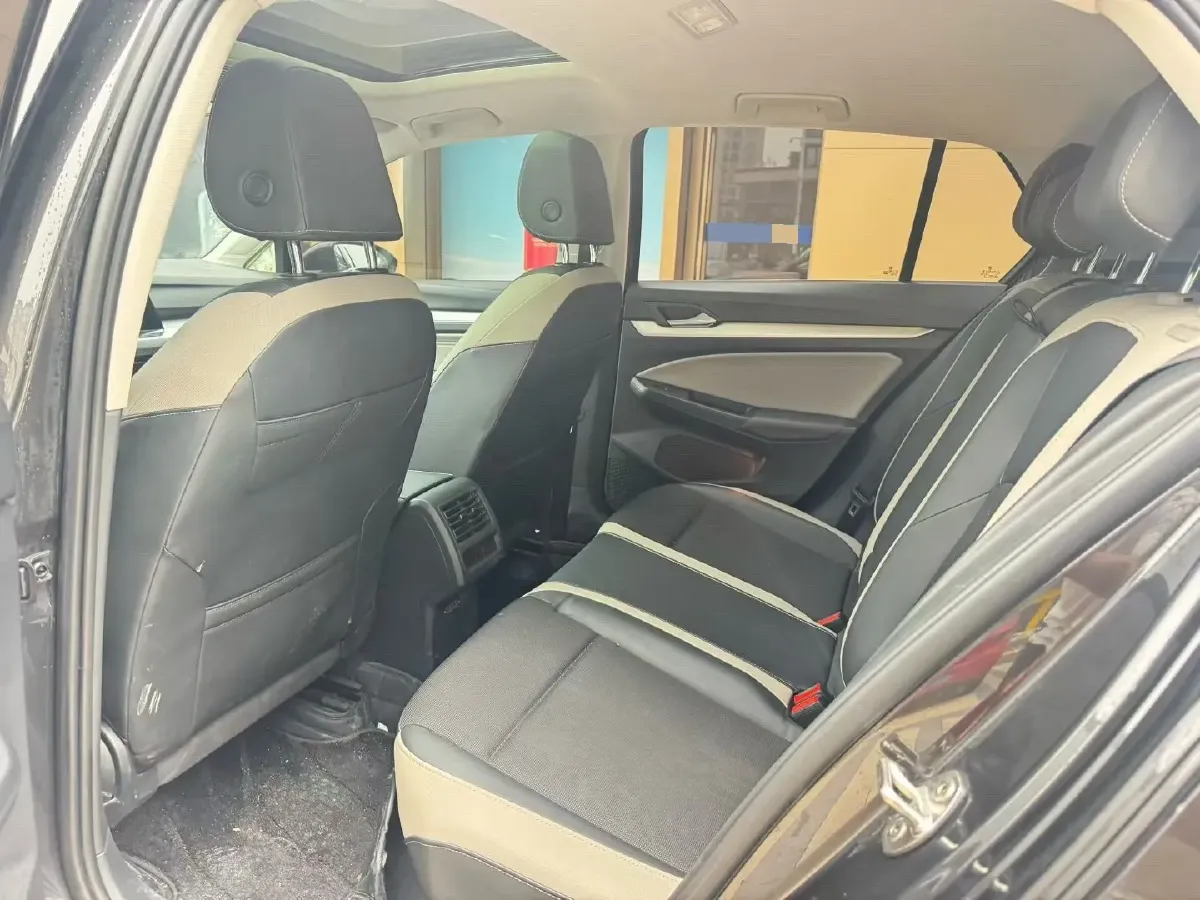 2021 Volkswagen Golf 1.4T 150HP L4 7DCT,autocango,china used car exporter,china ev exporter,chinese used car exporter,chinese used ev exporter