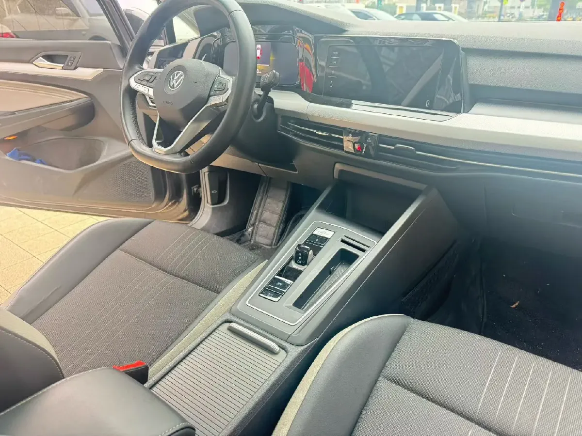 2021 Volkswagen Golf 1.4T 150HP L4 7DCT,autocango,china used car exporter,china ev exporter,chinese used car exporter,chinese used ev exporter