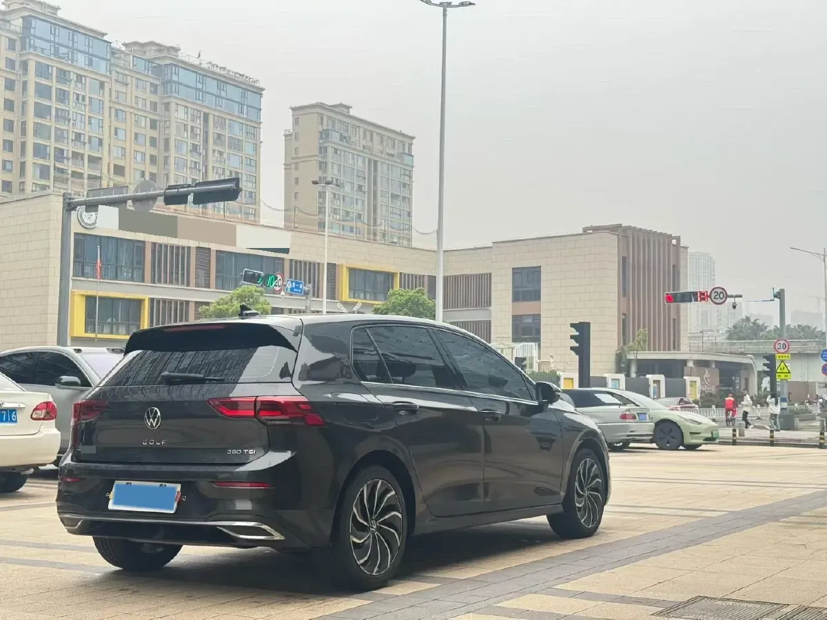 2021 Volkswagen Golf 1.4T 150HP L4 7DCT,autocango,china used car exporter,china ev exporter,chinese used car exporter,chinese used ev exporter