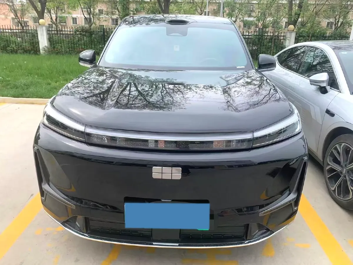 2025 Geely Galaxy M9 1.5T 163HP L4 3DHT PHEV,autocango,china used car exporter,china ev exporter,chinese used car exporter,chinese used ev exporter