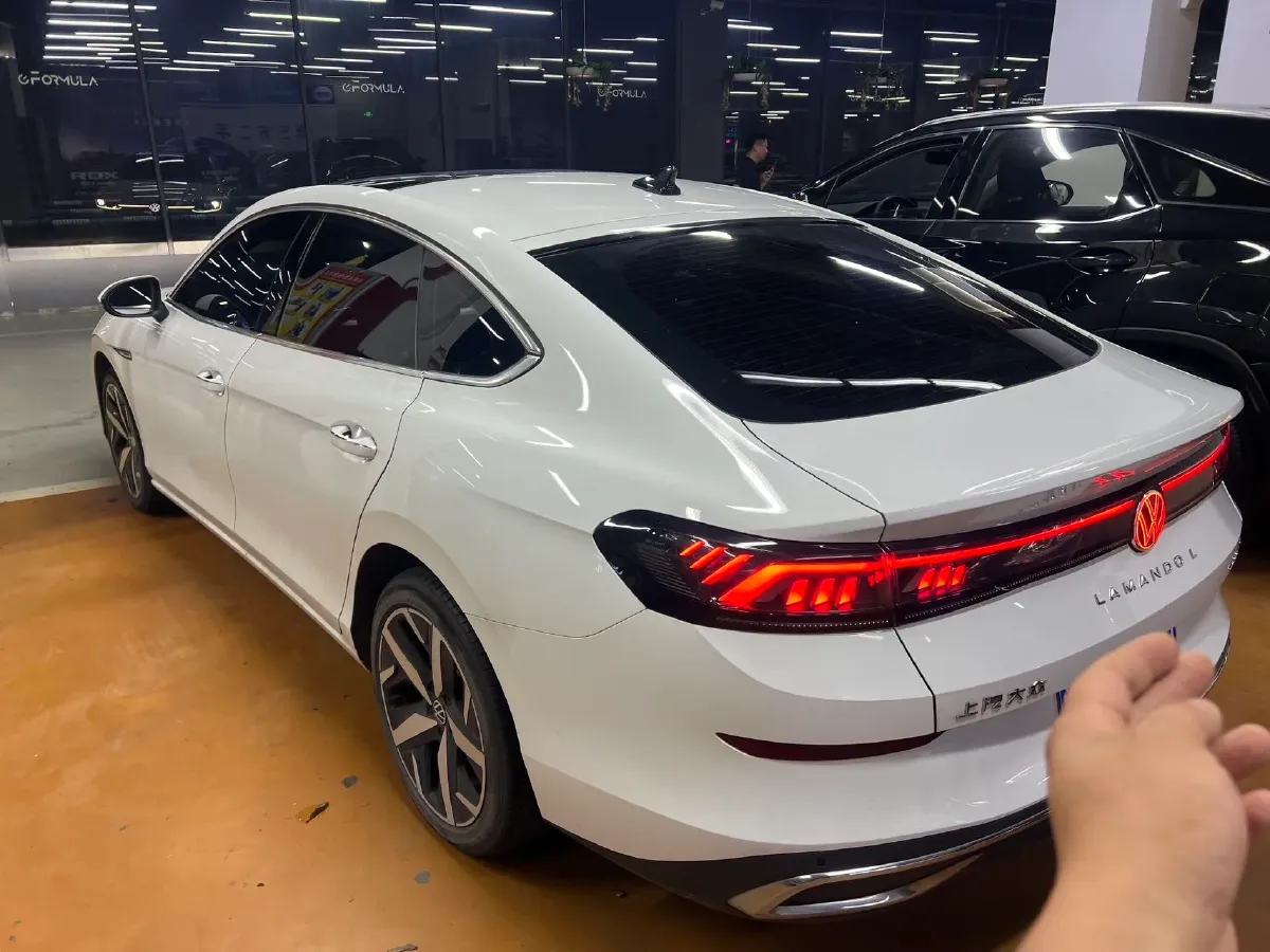 2024 Volkswagen Lamando 1.4T 150HP L4 7DCT,autocango,china used car exporter,china ev exporter,chinese used car exporter,chinese used ev exporter