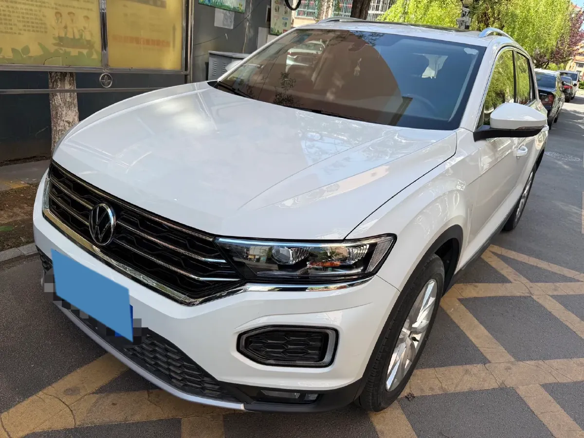 2022 Volkswagen T-Roc 1.4T 150HP L4 7DCT,autocango,china used car exporter,china ev exporter,chinese used car exporter,chinese used ev exporter