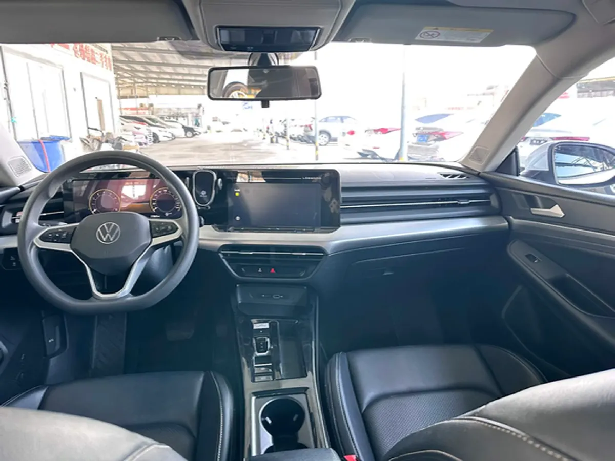 2022 Jetour DASHING i-DM 1.5T 156HP L4 3DHT PHEV 19.27KWH,autocango,china used car exporter,china ev exporter,chinese used car exporter,chinese used ev exporter