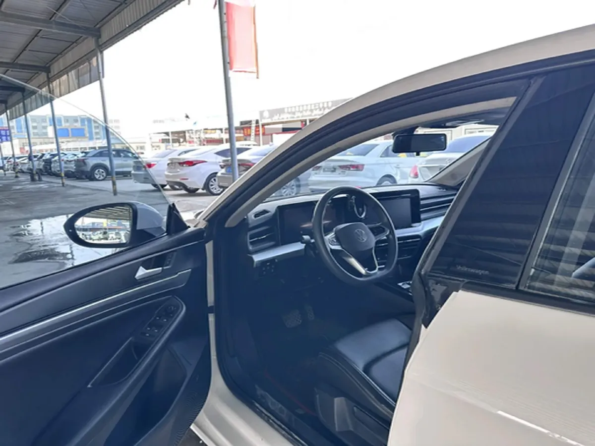 2022 Jetour DASHING i-DM 1.5T 156HP L4 3DHT PHEV 19.27KWH,autocango,china used car exporter,china ev exporter,chinese used car exporter,chinese used ev exporter