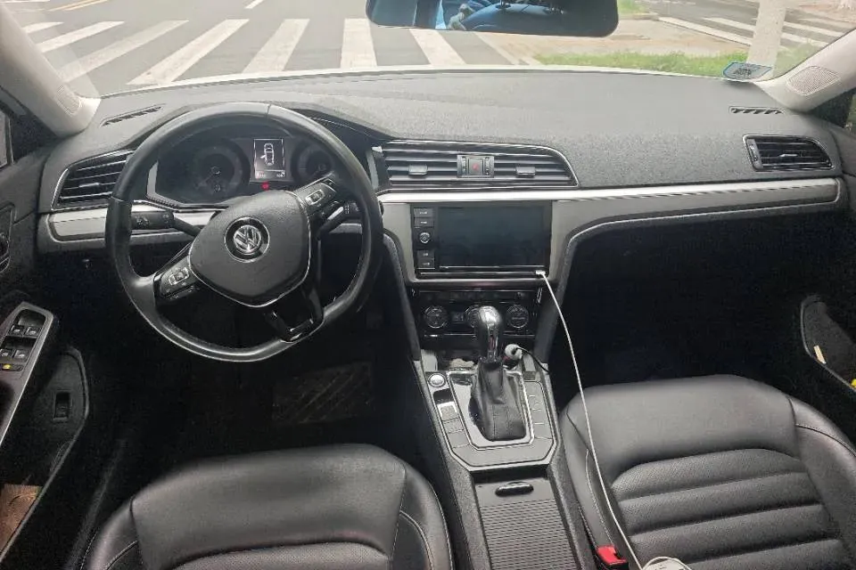 2019 Volkswagen Passat 1.4T 150HP L4 7DCT,autocango,china used car exporter,china ev exporter,chinese used car exporter,chinese used ev exporter