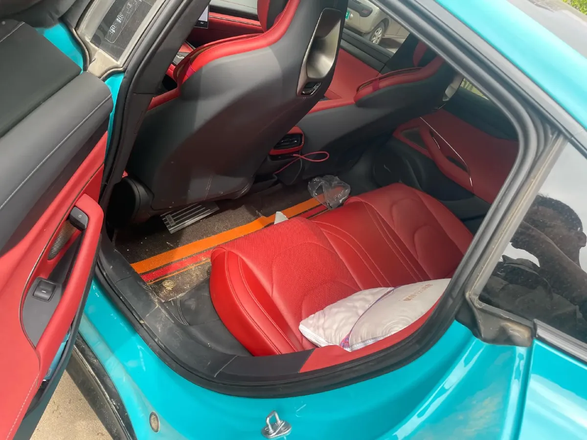 2024 MI SU7 BEV 101KWH,autocango,china used car exporter,china ev exporter,chinese used car exporter,chinese used ev exporter