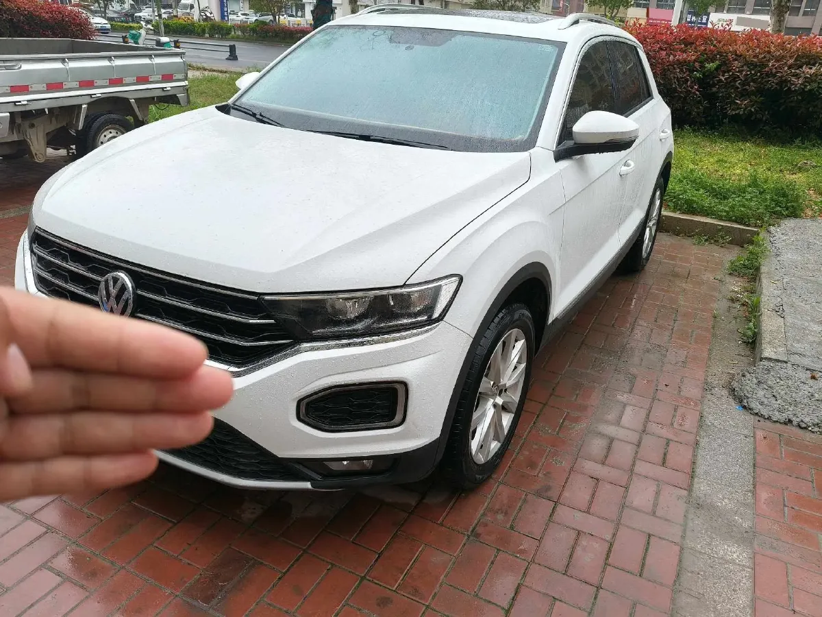 2020 Volkswagen T-Roc 1.4T 150HP L4 7DCT,autocango,china used car exporter,china ev exporter,chinese used car exporter,chinese used ev exporter