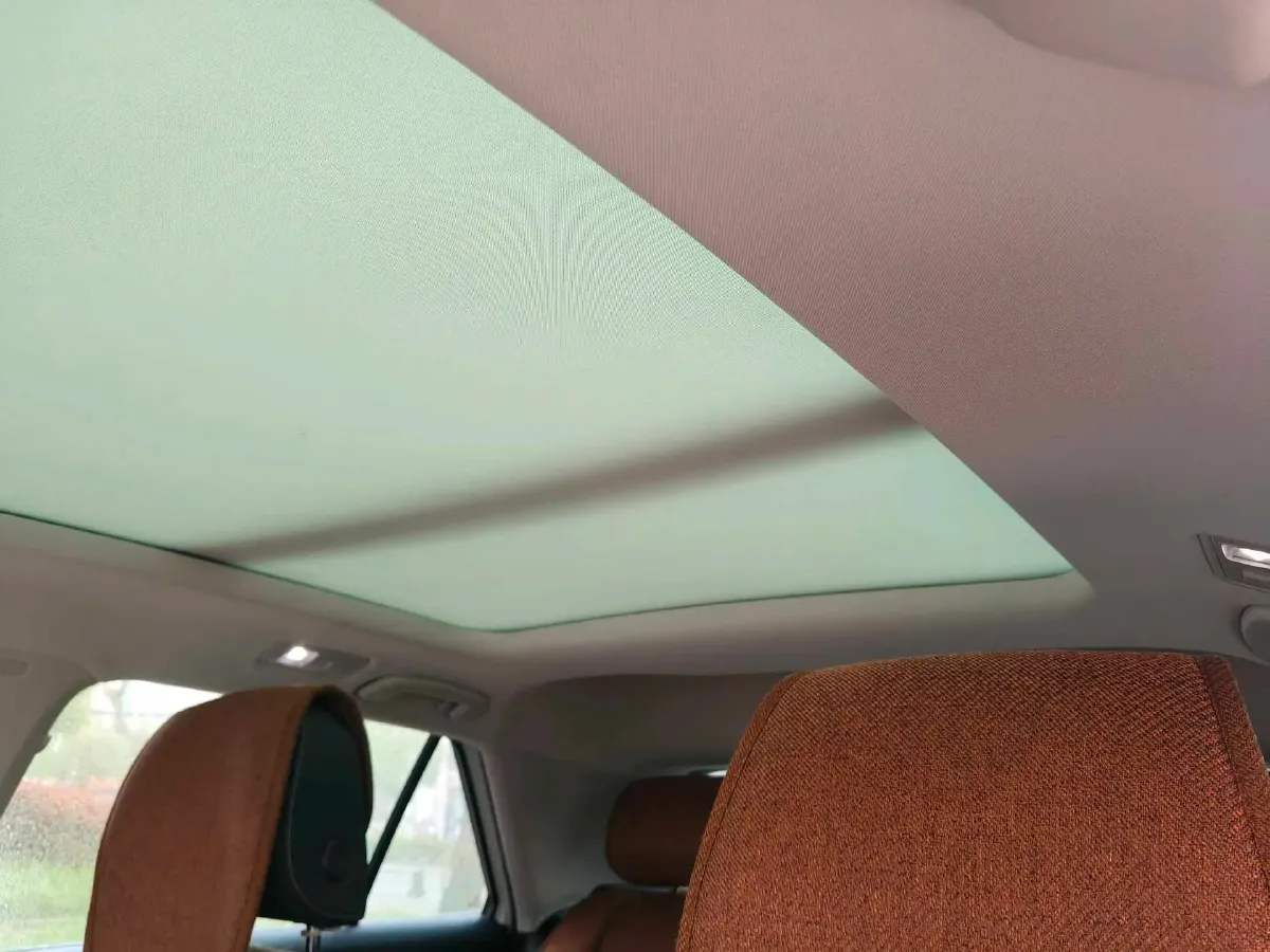 2020 Volkswagen T-Roc 1.4T 150HP L4 7DCT,autocango,china used car exporter,china ev exporter,chinese used car exporter,chinese used ev exporter