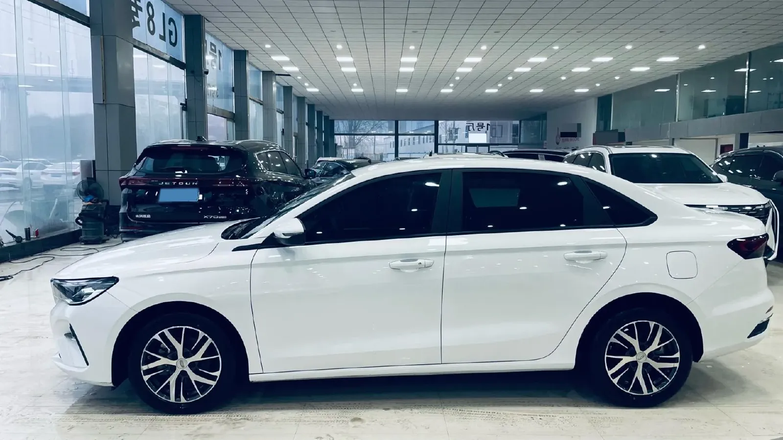 2025 Geely Emgrand 1.5L 127HP L4 CVT,autocango,china used car exporter,china ev exporter,chinese used car exporter,chinese used ev exporter