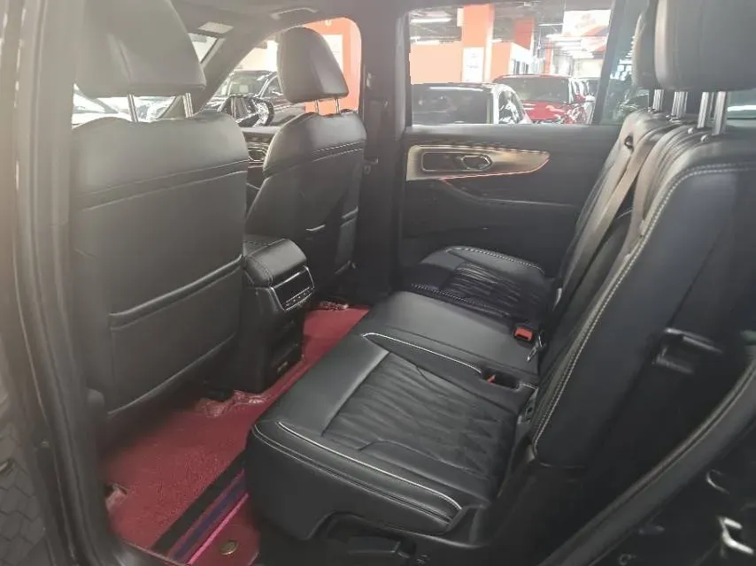 2022 GAC Trumpchi GS8 2.0T 252HP L4 8AT,autocango,china used car exporter,china ev exporter,chinese used car exporter,chinese used ev exporter