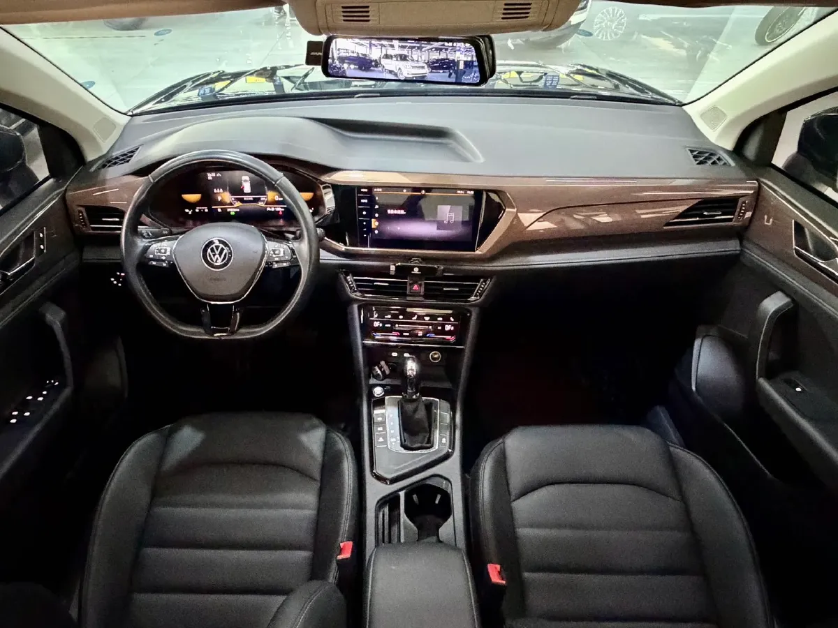 2022 Volkswagen Tharu 1.4T 150HP L4 7DCT,autocango,china used car exporter,china ev exporter,chinese used car exporter,chinese used ev exporter