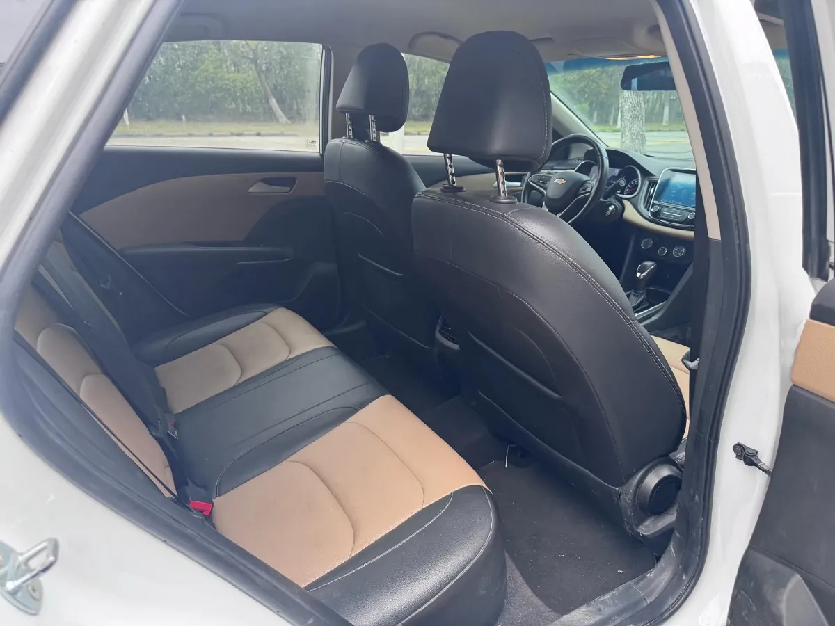 2020 Chevrolet Monza 1.5L 113HP L4 6AT,autocango,china used car exporter,china ev exporter,chinese used car exporter,chinese used ev exporter