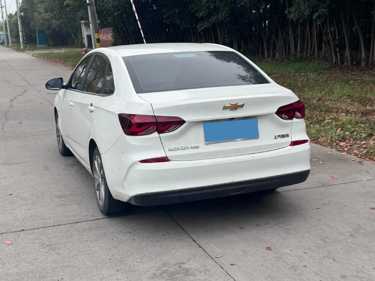 2020 Chevrolet Monza 1.5L 113HP L4 6AT,autocango,china used car exporter,china ev exporter,chinese used car exporter,chinese used ev exporter