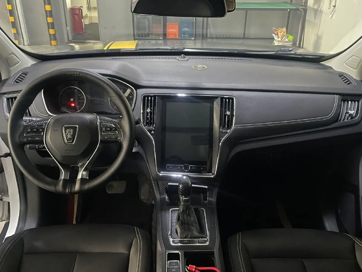 2020 Roewe i6 1.5T 169HP L4 7DCT,autocango,china used car exporter,china ev exporter,chinese used car exporter,chinese used ev exporter