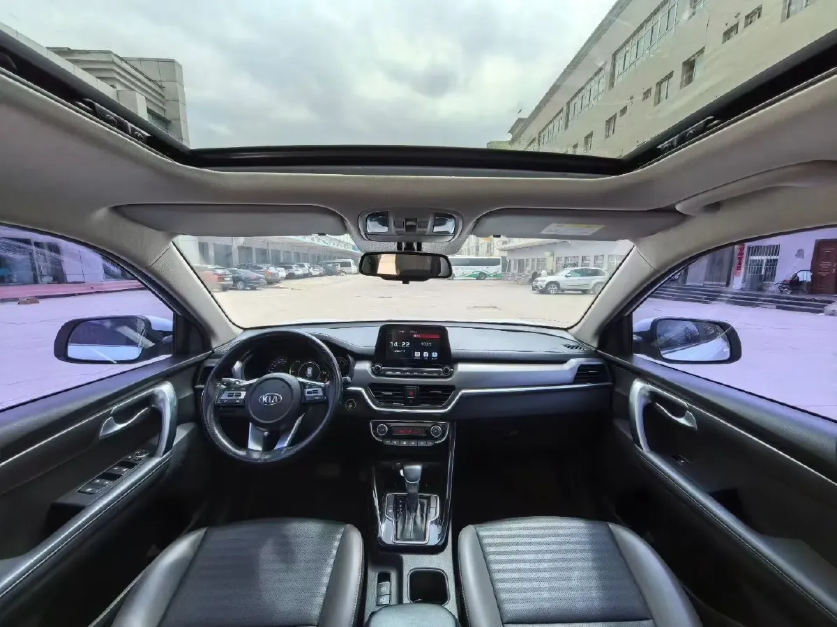 2018 Kia Sportage R 2.0L 160HP L4 6AT,autocango,china used car exporter,china ev exporter,chinese used car exporter,chinese used ev exporter