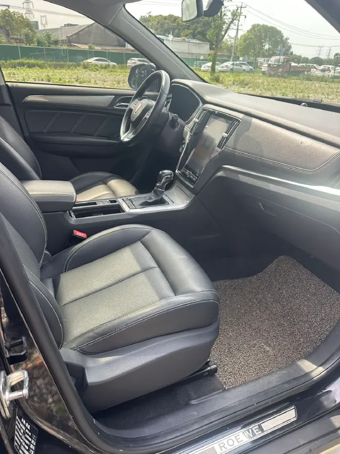 2020 Roewe i6 1.5T 169HP L4 7DCT,autocango,china used car exporter,china ev exporter,chinese used car exporter,chinese used ev exporter