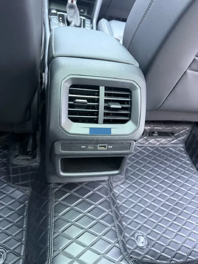 2022 Volkswagen Tharu 1.4T 150HP L4 7DCT,autocango,china used car exporter,china ev exporter,chinese used car exporter,chinese used ev exporter