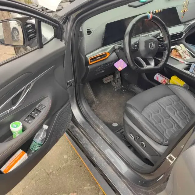 2022 ChangAn UNI-T 1.5T 188HP L4 7DCT,autocango,china used car exporter,china ev exporter,chinese used car exporter,chinese used ev exporter