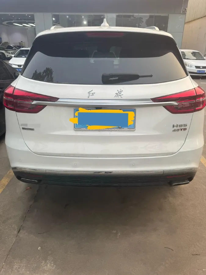 2022 HongQi HS5 2.0T 224HP L4 6AT,autocango,china used car exporter,china ev exporter,chinese used car exporter,chinese used ev exporter