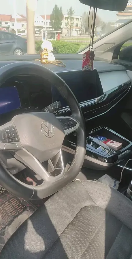 2022 Volkswagen Talagon 2.0T 220HP L4 7DCT,autocango,china used car exporter,china ev exporter,chinese used car exporter,chinese used ev exporter