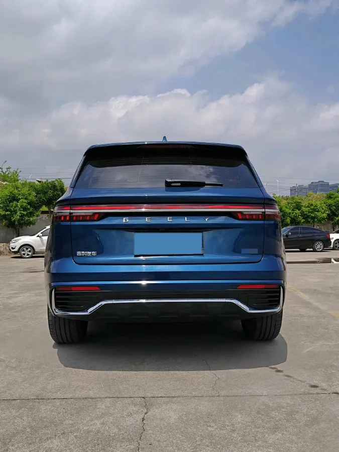 2021 Geely Monjaro 2.0T 218HP L4 7DCT,autocango,china used car exporter,china ev exporter,chinese used car exporter,chinese used ev exporter