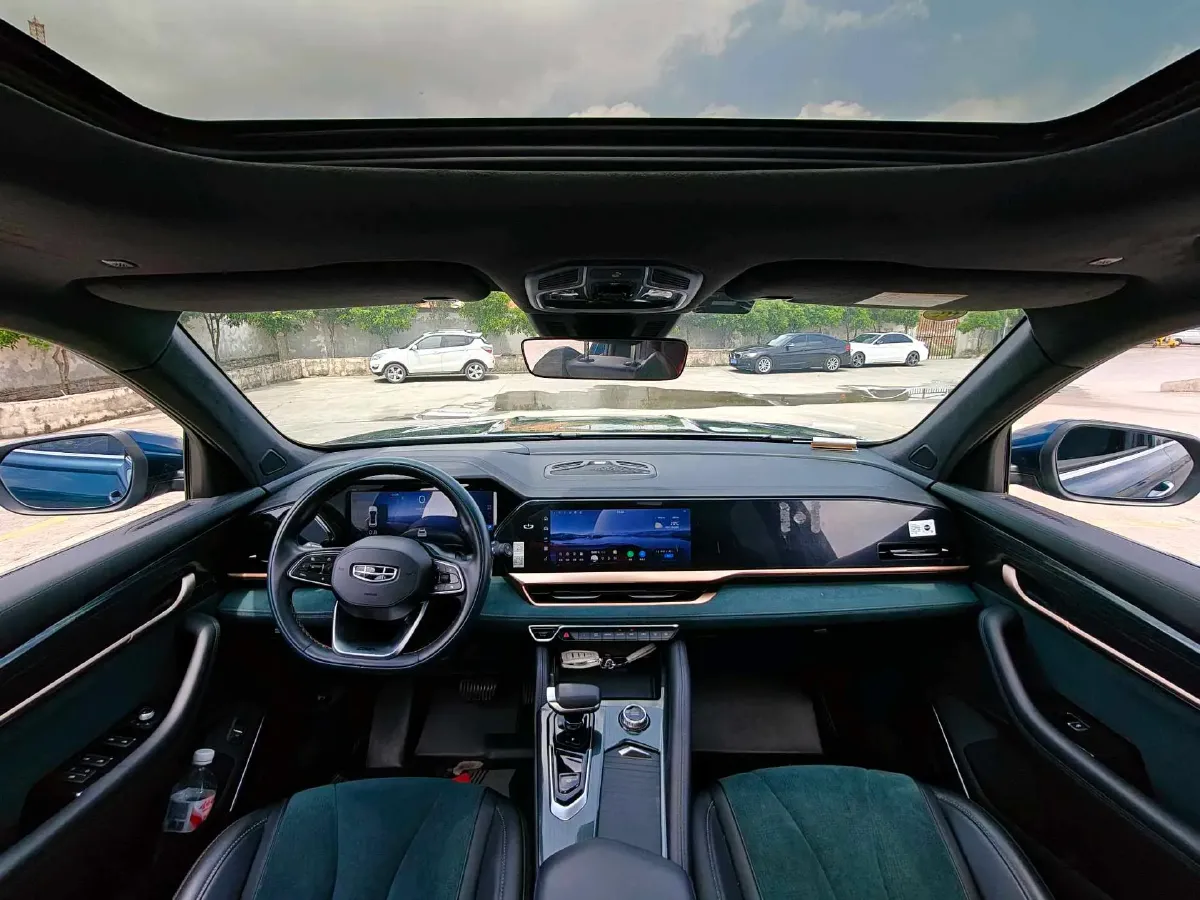 2021 Geely Monjaro 2.0T 218HP L4 7DCT,autocango,china used car exporter,china ev exporter,chinese used car exporter,chinese used ev exporter