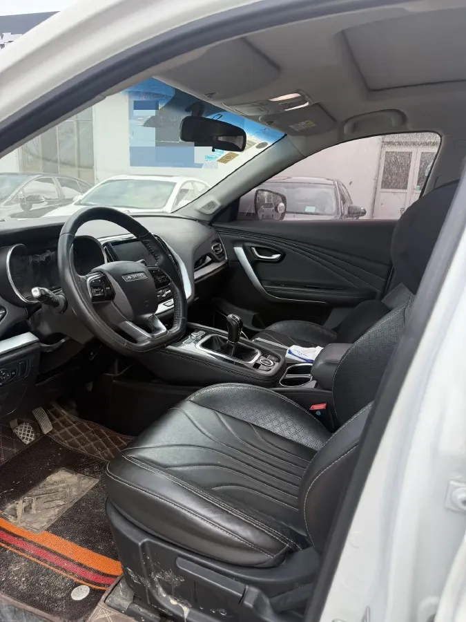 2018 SWM X7 1.8L 137HP L4 5MT,autocango,china used car exporter,china ev exporter,chinese used car exporter,chinese used ev exporter