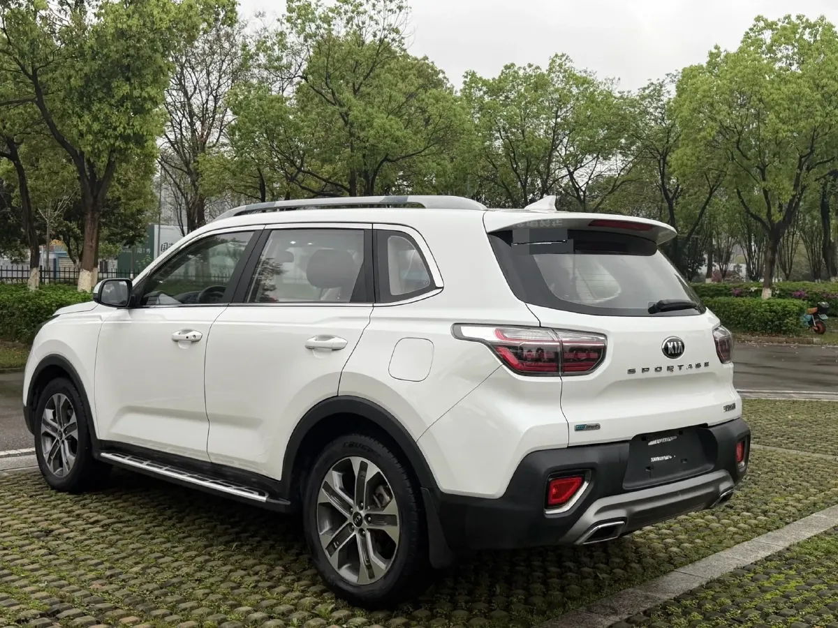 2018 Kia Sportage R 2.0L 160HP L4 6AT,autocango,china used car exporter,china ev exporter,chinese used car exporter,chinese used ev exporter