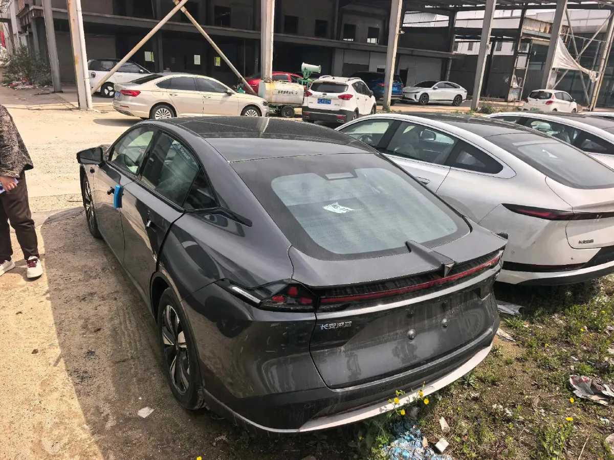 2026 Deepal L07 BEV,autocango,china used car exporter,china ev exporter,chinese used car exporter,chinese used ev exporter