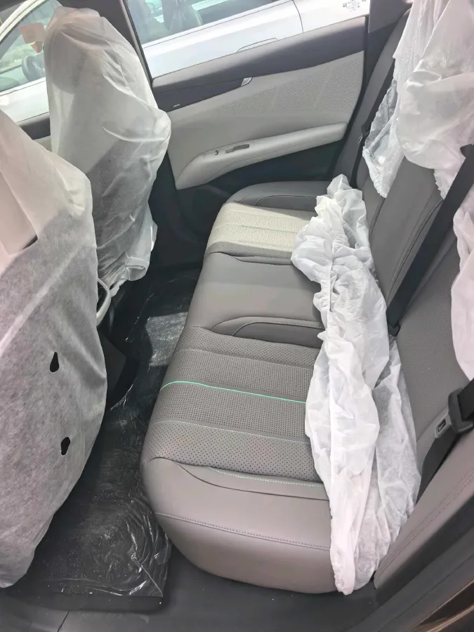 2026 Deepal L07 BEV,autocango,china used car exporter,china ev exporter,chinese used car exporter,chinese used ev exporter