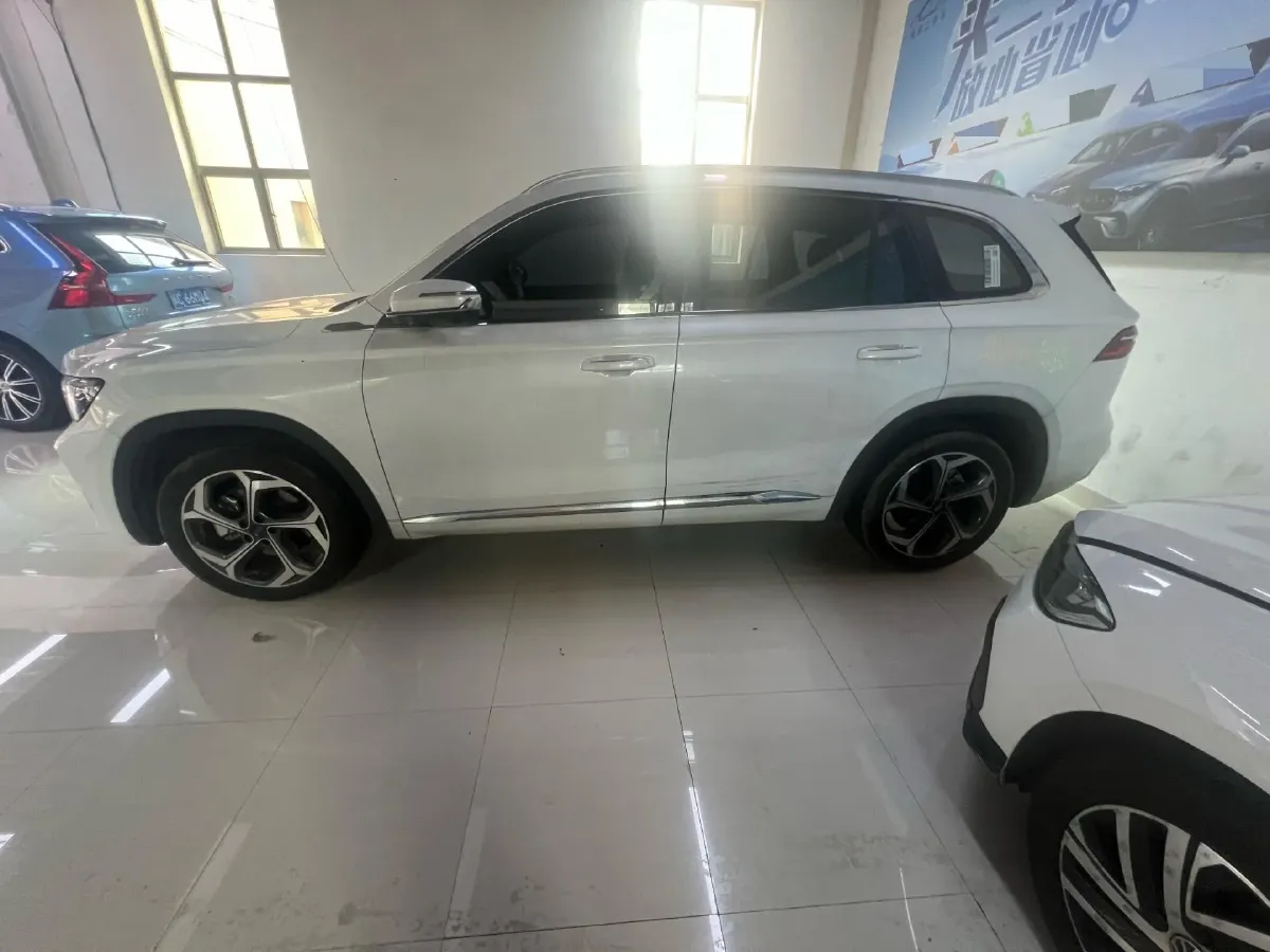 2024 Geely Monjaro 2.0T 218HP L4 7DCT,autocango,china used car exporter,china ev exporter,chinese used car exporter,chinese used ev exporter