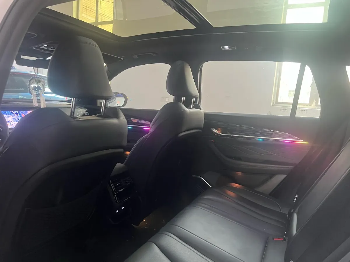 2024 Geely Monjaro 2.0T 218HP L4 7DCT,autocango,china used car exporter,china ev exporter,chinese used car exporter,chinese used ev exporter