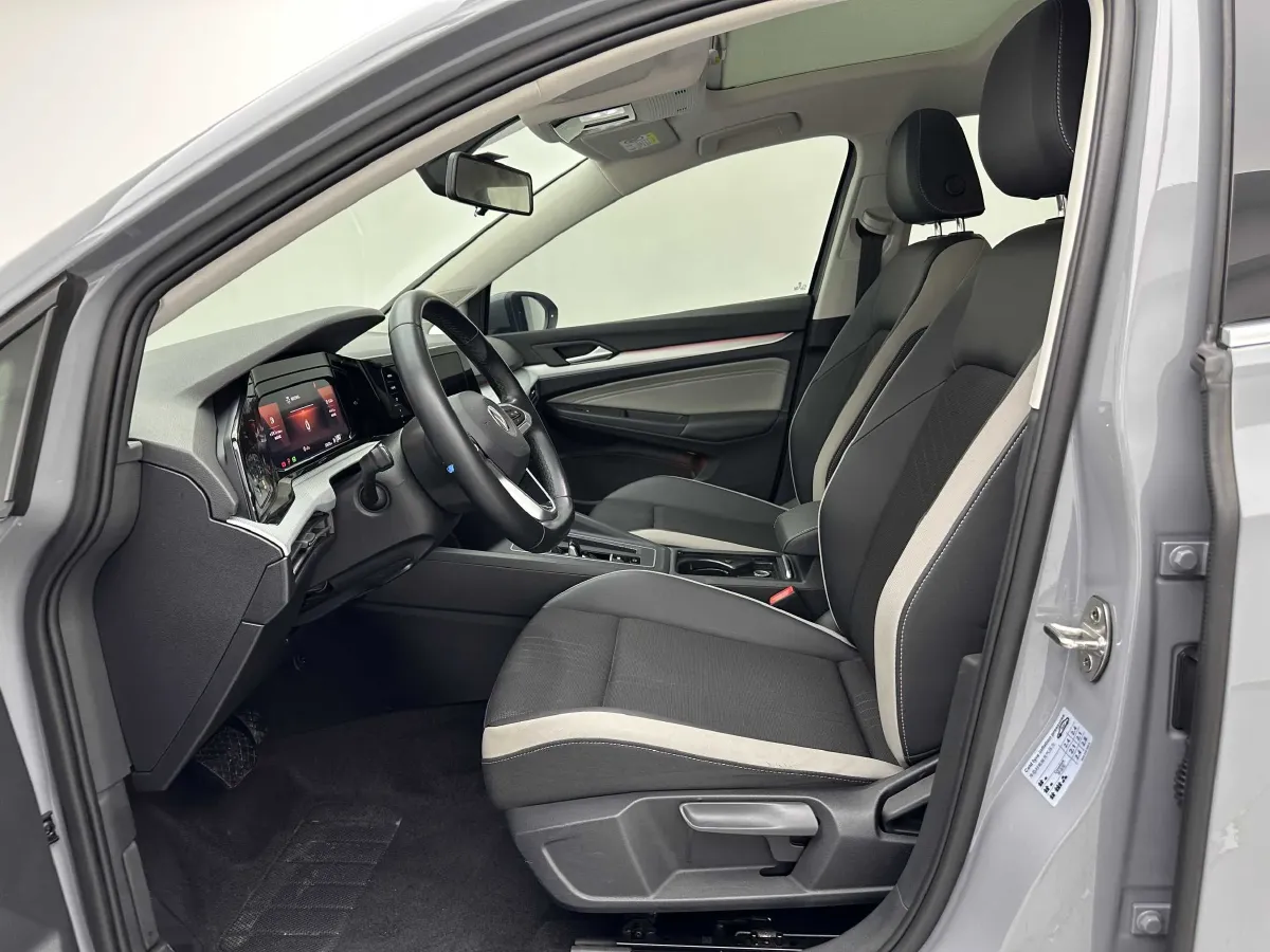 2021 Volkswagen Golf 1.4T 150HP L4 7DCT,autocango,china used car exporter,china ev exporter,chinese used car exporter,chinese used ev exporter