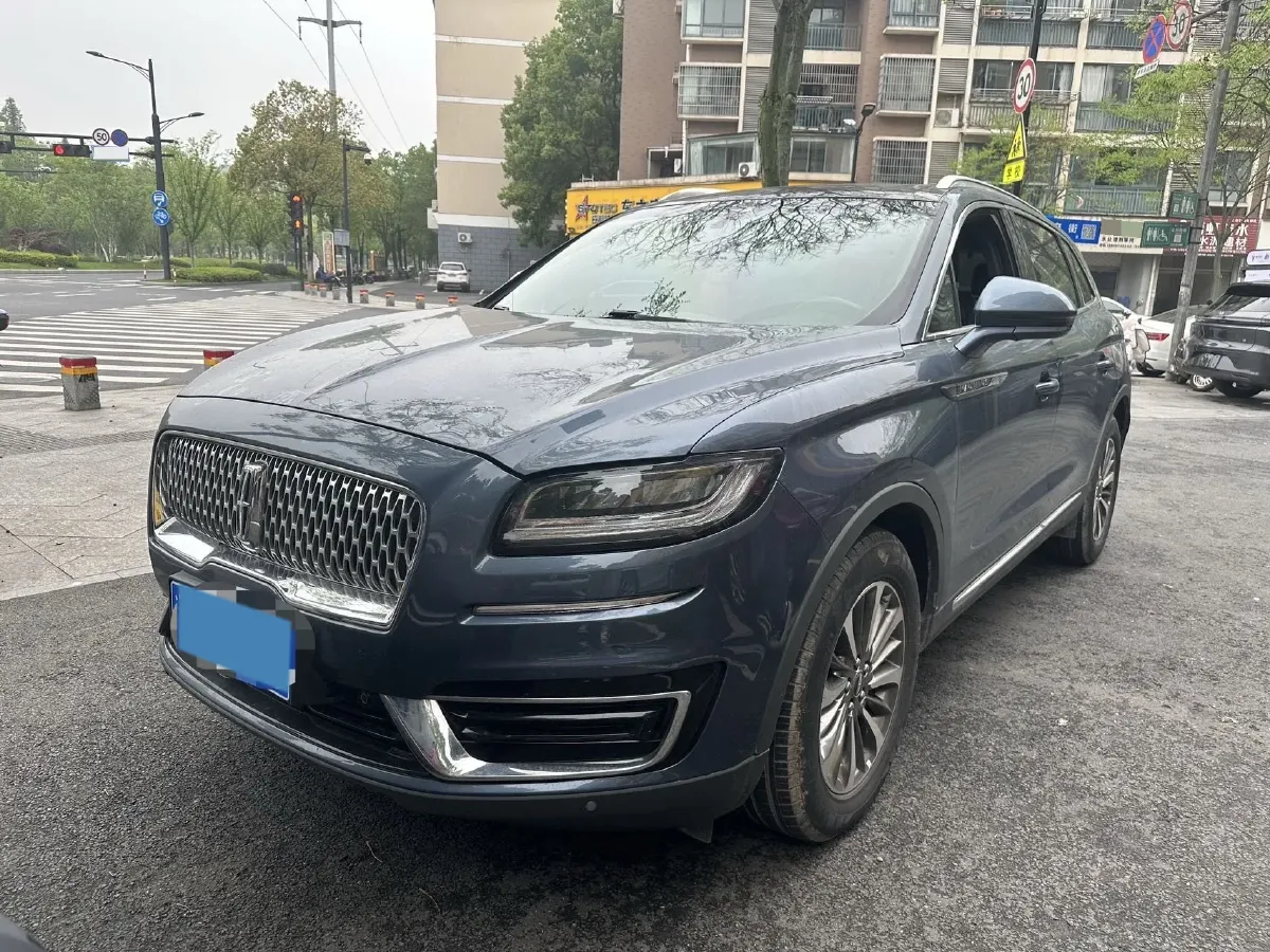 2019 Lincoln Nautilus 2.0T 224HP L4 8AT,autocango,china used car exporter,china ev exporter,chinese used car exporter,chinese used ev exporter
