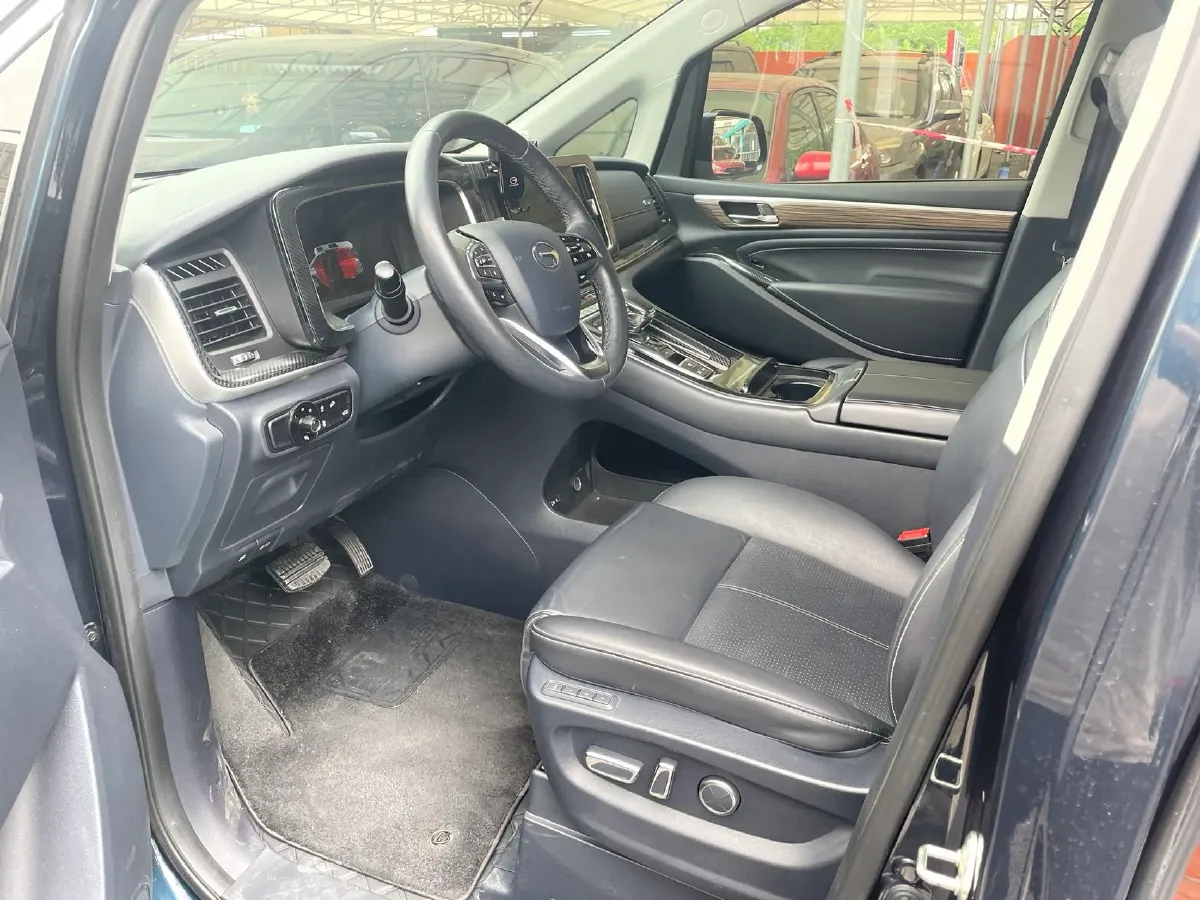 2023 GAC Trumpchi M8 2.0T 252HP L4 8AT,autocango,china used car exporter,china ev exporter,chinese used car exporter,chinese used ev exporter