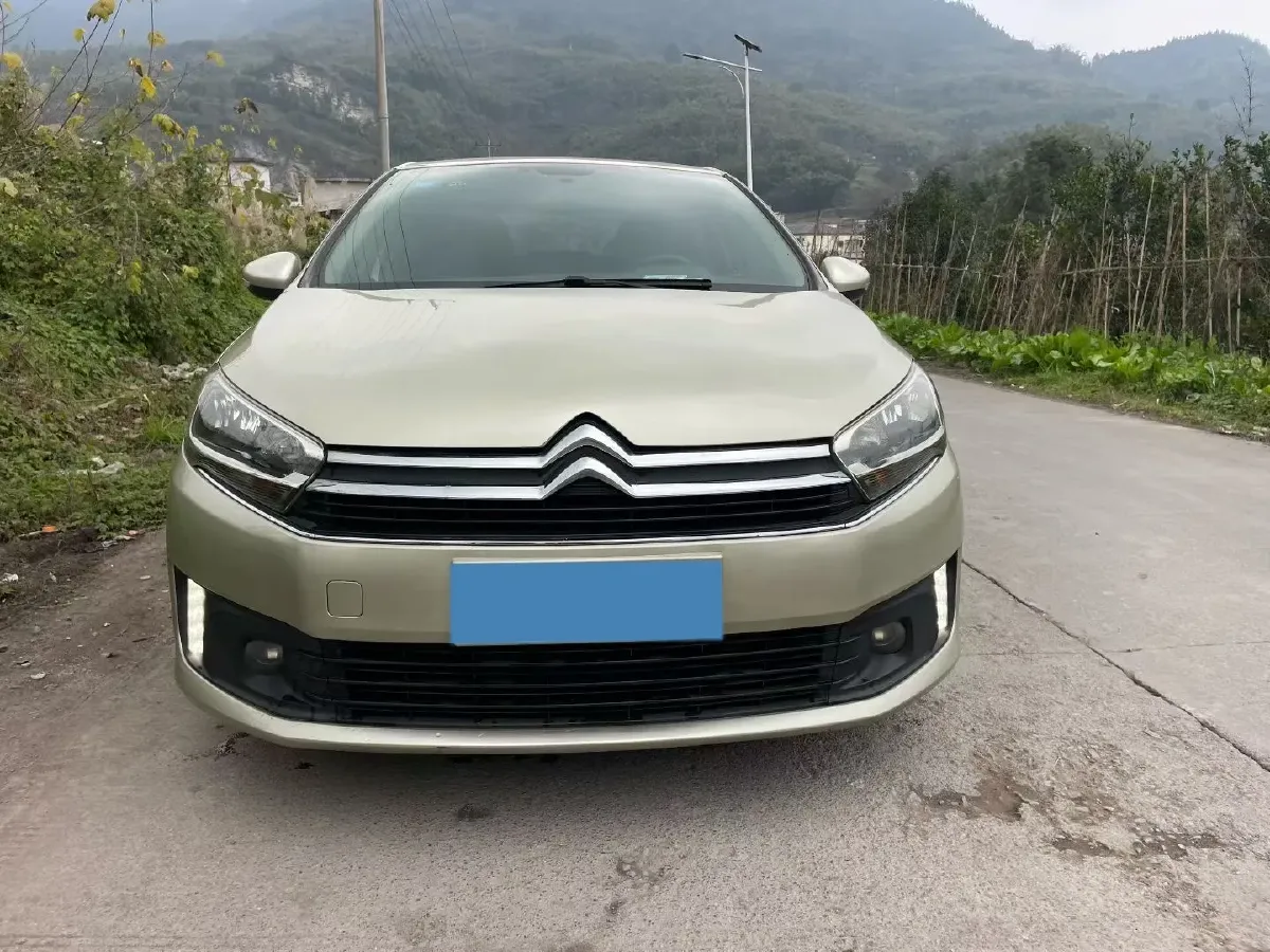 2018 Citroen C4 C-Quatre 1.6L 117HP L4 6AT,autocango,china used car exporter,china ev exporter,chinese used car exporter,chinese used ev exporter