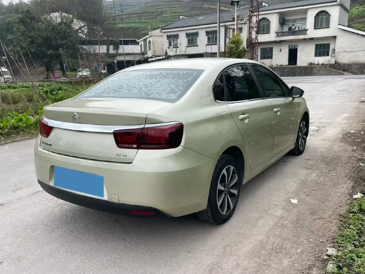 2018 Citroen C4 C-Quatre 1.6L 117HP L4 6AT,autocango,china used car exporter,china ev exporter,chinese used car exporter,chinese used ev exporter