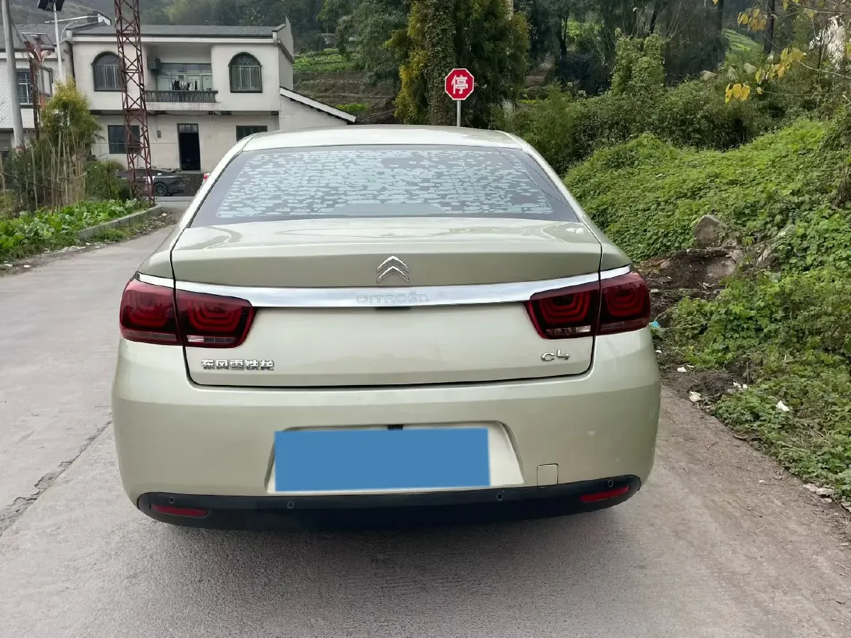 2018 Citroen C4 C-Quatre 1.6L 117HP L4 6AT,autocango,china used car exporter,china ev exporter,chinese used car exporter,chinese used ev exporter