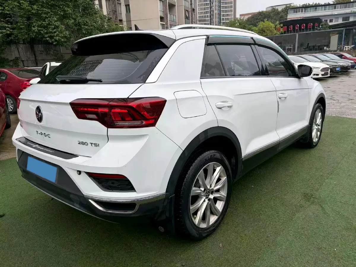 2021 Volkswagen T-Roc 1.4T 150HP L4 7DCT,autocango,china used car exporter,china ev exporter,chinese used car exporter,chinese used ev exporter